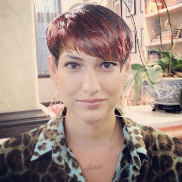 Omg I can't believe @sheiva_g let me cut her freaking hair myself. Talk about tr...