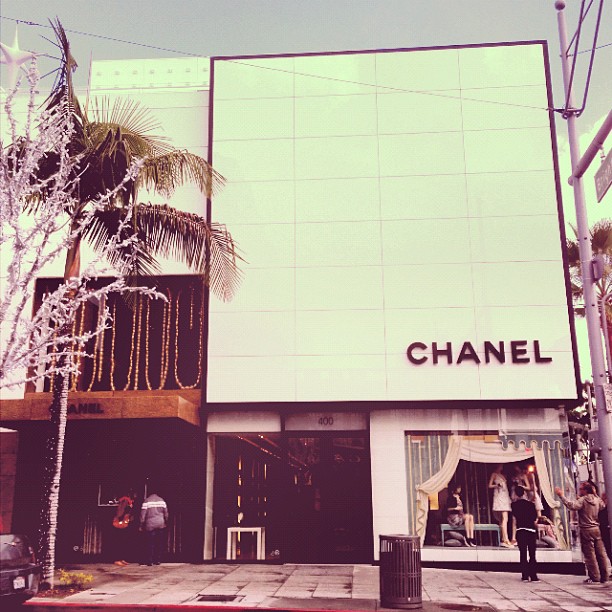 Christmas Time On Rodeo Dr...