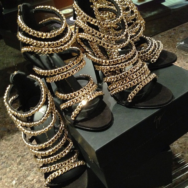 OMG it doesn't end!!!!! Best Christmas gifts ever! Thank u @giuseppezanotti for ...
