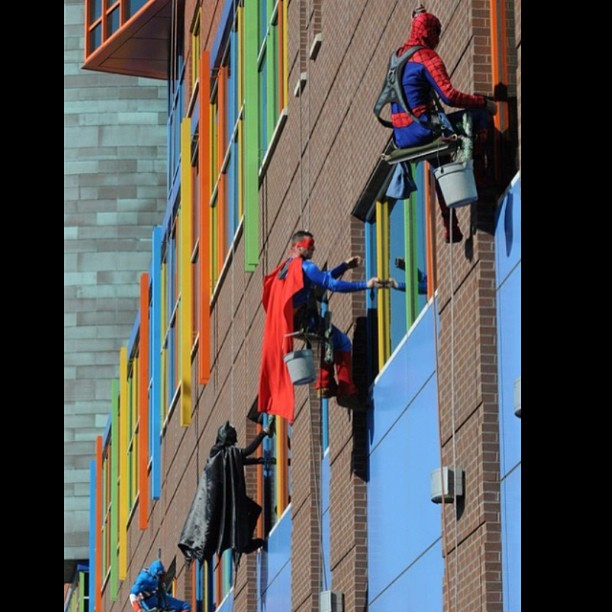 How cute is this....window washers at a children's hospital!!!!...
