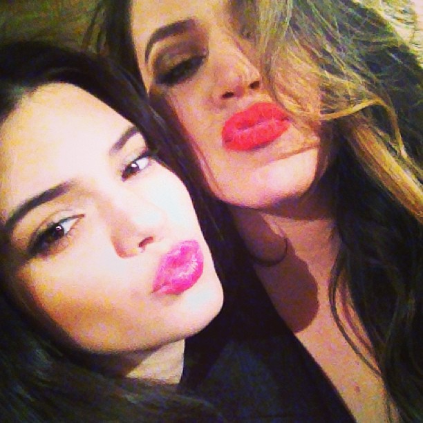 Lip action with @kendalljenner...