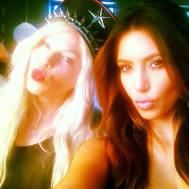 Kisses we missed each other!!!...