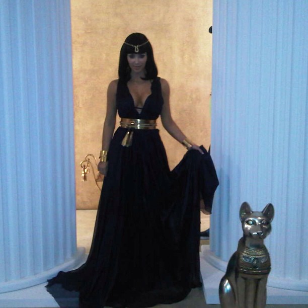 FlashbackFriday Cleopatra Elizabeth Taylor inspired shoot with Terry Richardson ...