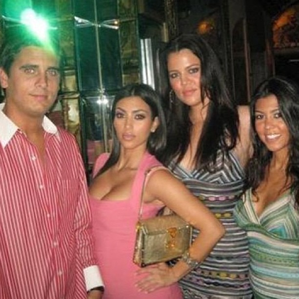 OMG I almost died when I saw this! 2006 throwback! This ones for u @letthelordbe...
