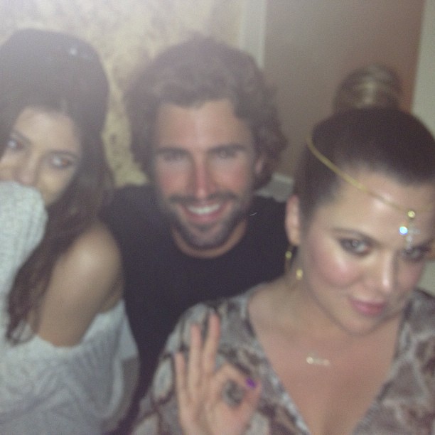 Keeping Up with the Kardashians comes on at 9/8 central tonight!!!! On E!!!! Don...