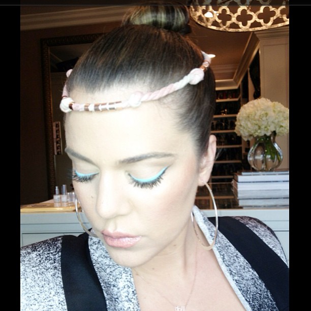 Glam moment by @robscheppy #BlueEyeliner #KardashianBeauty...