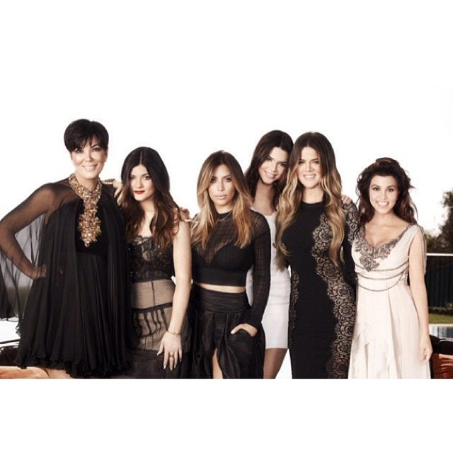 Keeping Up With the Kardashians tonight 9pm on E!!!! #Season9Premiere...