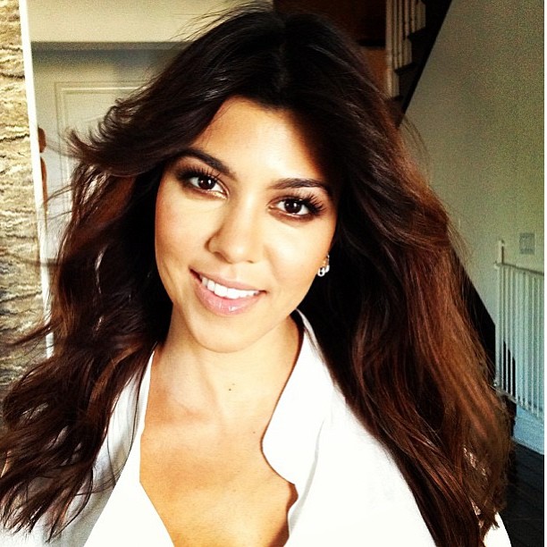 Blow dryer wind thanks to @clydehairgod ! Makeup by the fabulous @missjobaker !...