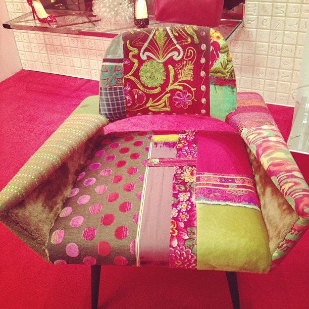 Fun chair #christianlouboutin...
