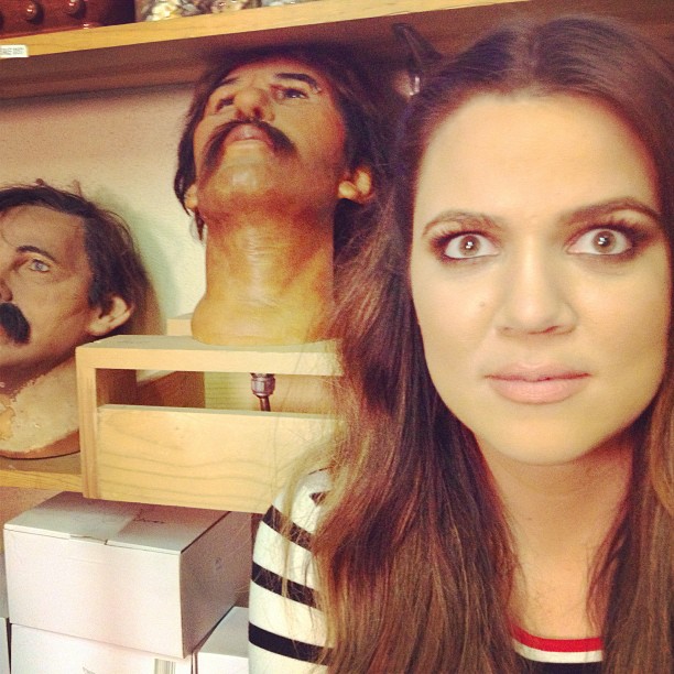 Some heads just hangin! @khloekardashian...