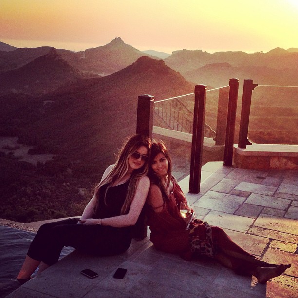 Laying on top of the world with my boo thang @khloekardashian ...
