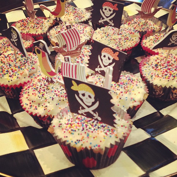 Pirate cupcakes!...