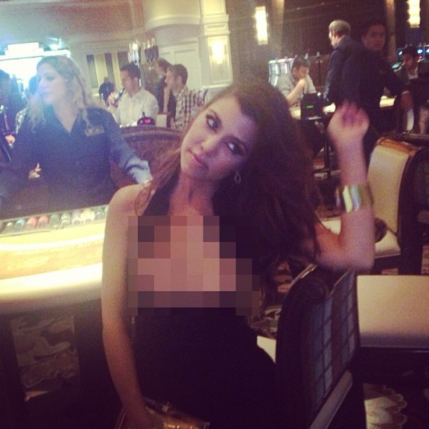 Just hangin in the casino! Photo by @jenatkinhair...