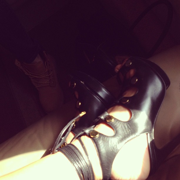 I don't pop Molly. I rock Tom Ford....