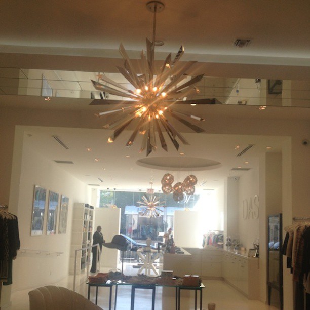 Love this stunning @lampsplus pendant light that we have in our DASH Melrose sto...