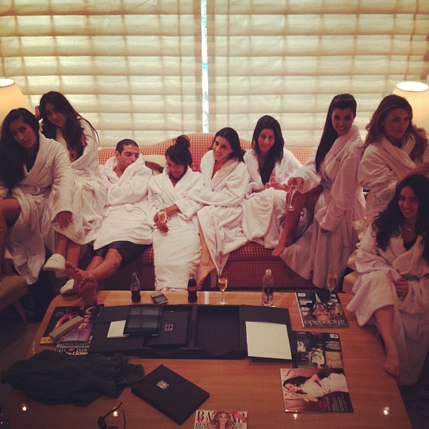 A little robe. A little champagne. A little Gatsby! @atkinjen @courtenaysemel @l...