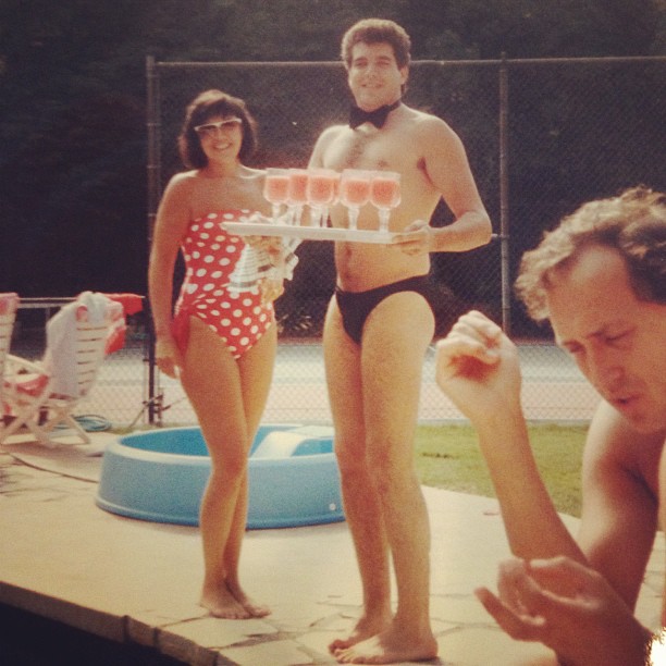 Flashback of my sexy mom and our favorite studly waiter Alex Roldan!...