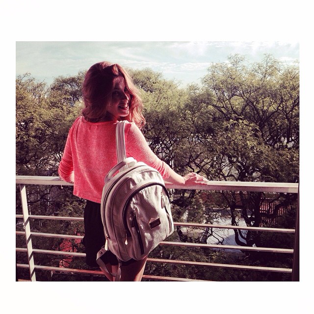 Buen día!!!! Hoy salgo con mi mochila @cloetas...
