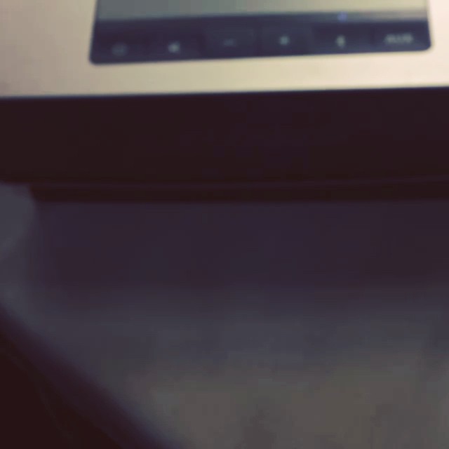 Esto suena antes de salir solo el el !...