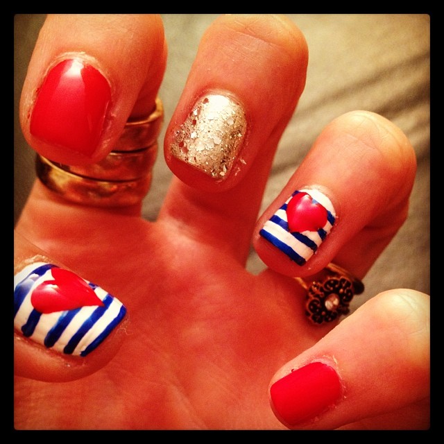 Increíbles las uñas que me hizo @micarolnik una genia!!!!! ...