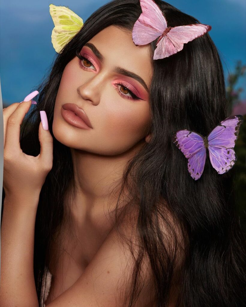 loved this look so much we had to make a filter  how beautiful are these shadows...
