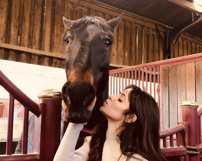 i think he likes me!!!!...