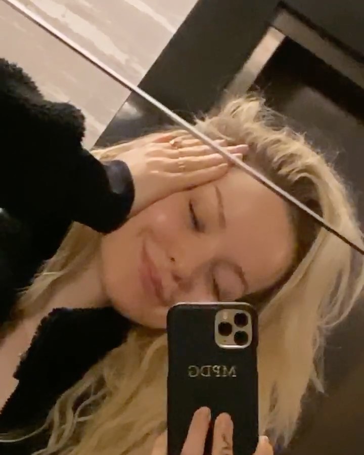 my first ever solo show sold out in less than 18 mins & i’m . so grateful. thank...