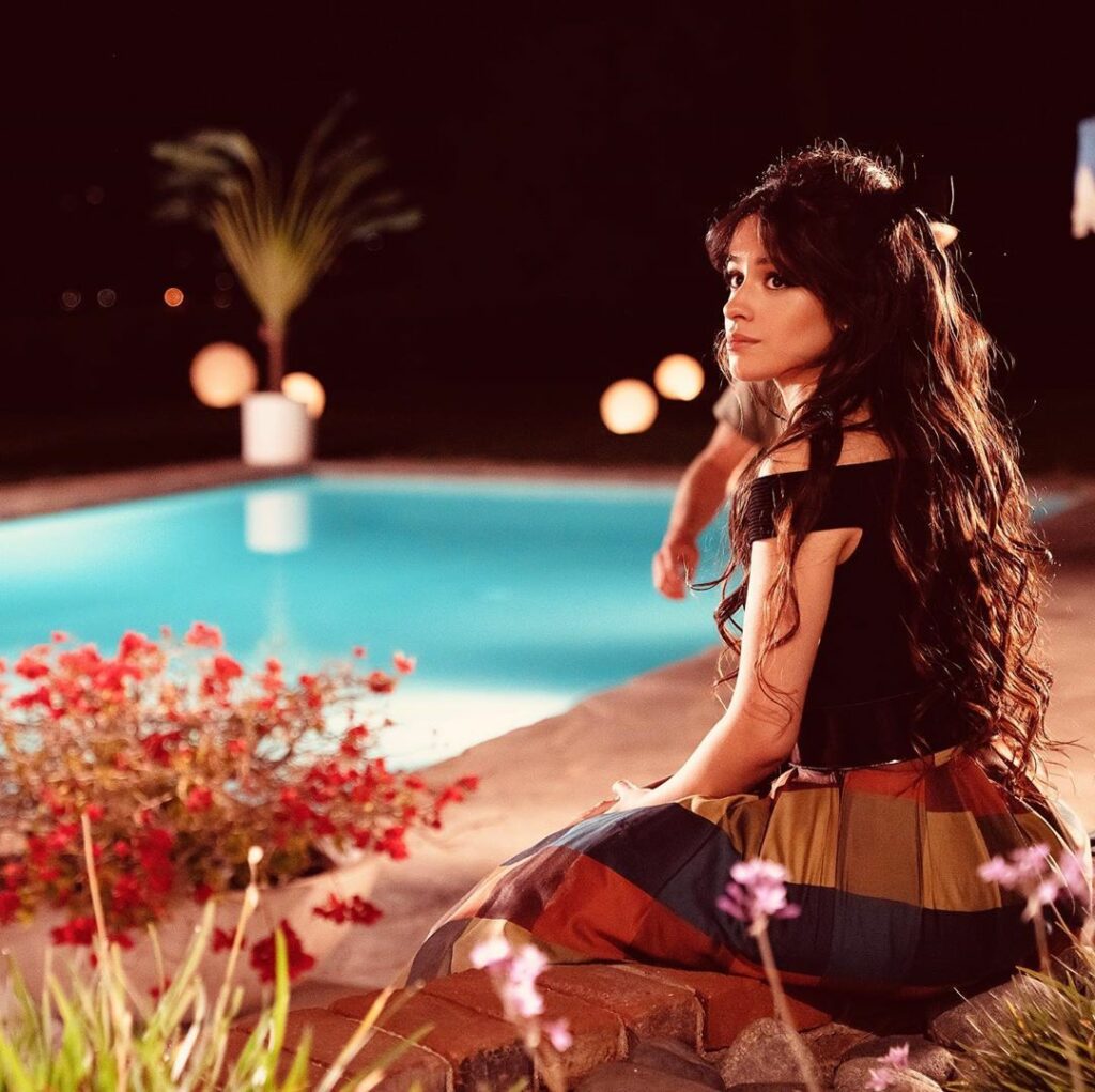 what’s your favorite outfit from the #MyOhMyvideo ????    1, 2, 3, 4, 5 or 6?...