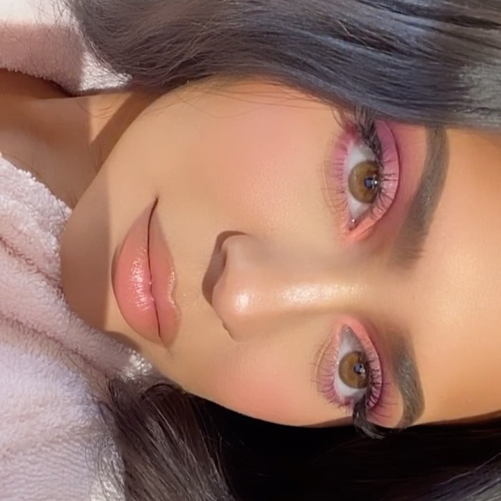 The Stormi Palette & Blush officially restocked on KYLIECOSMETICS.COM!  @kylieco...
