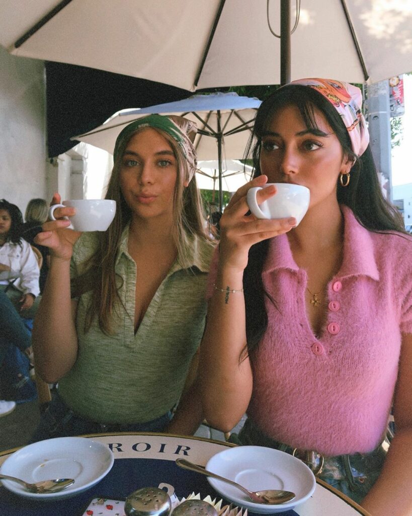 cosmo and Wanda have left the chat @seemaje 
wearing @superdown...