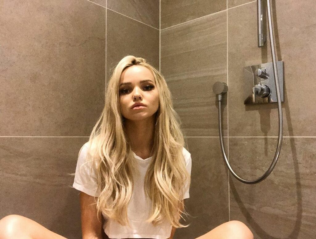 hi guys! so, i’ve been staying off of social media for mental health reasons, bu...