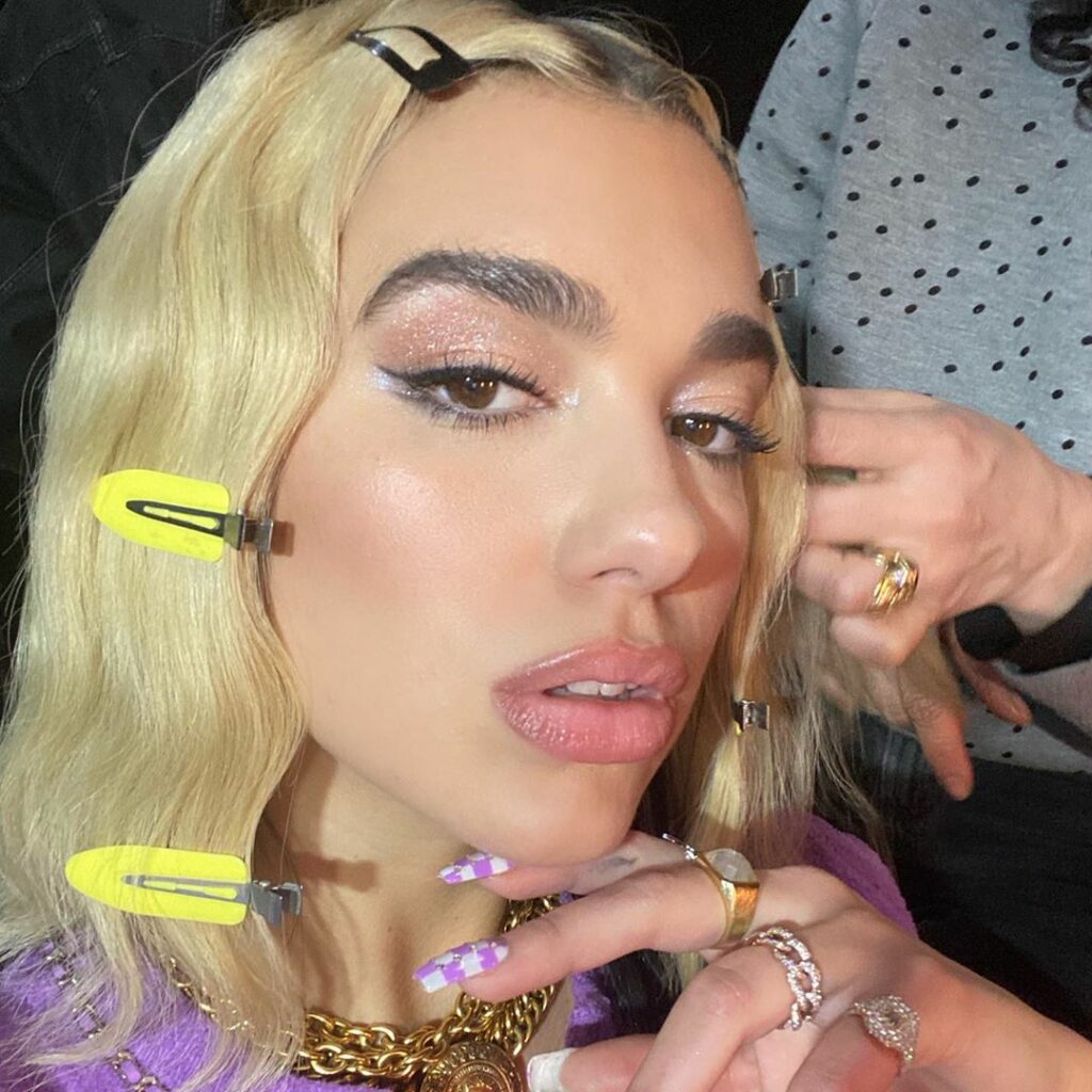 Here’s what u missed on my instalive:
#BreakMyHeart + video is now coming THIS W...