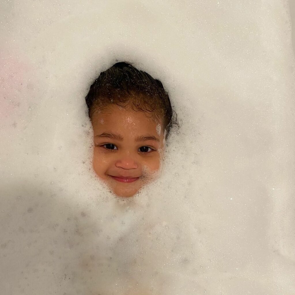 this pic makes me happy...