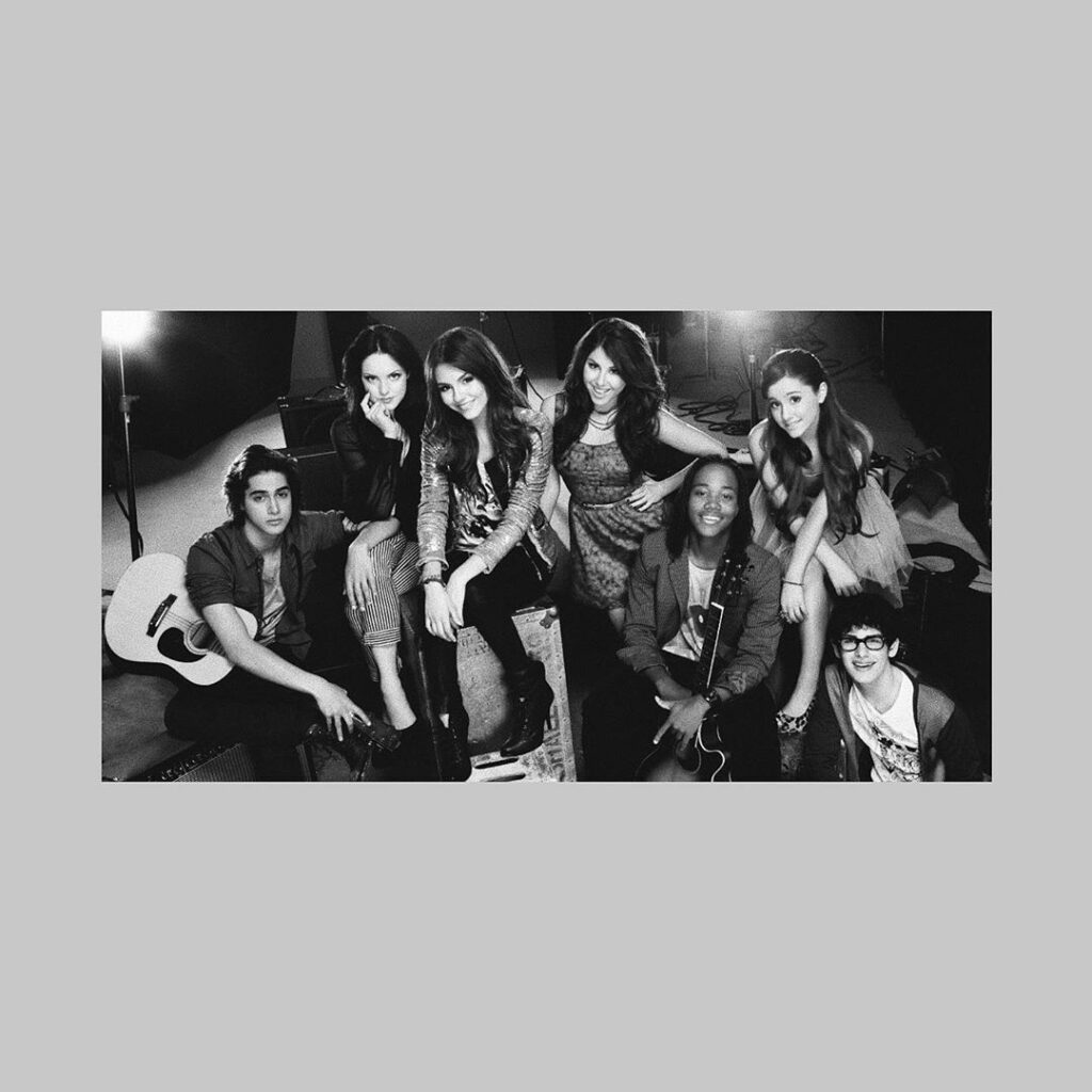 Ariana Grande: ten years of victorious daniella’s post got me all in my feels now so i’m sorry… ten years of victorious daniella’s post got me all in my feels now so i’m sorry...
