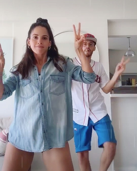 En este sábado pinto baile ! (Sepan que costó un poquito pero lo logramos) mi co...