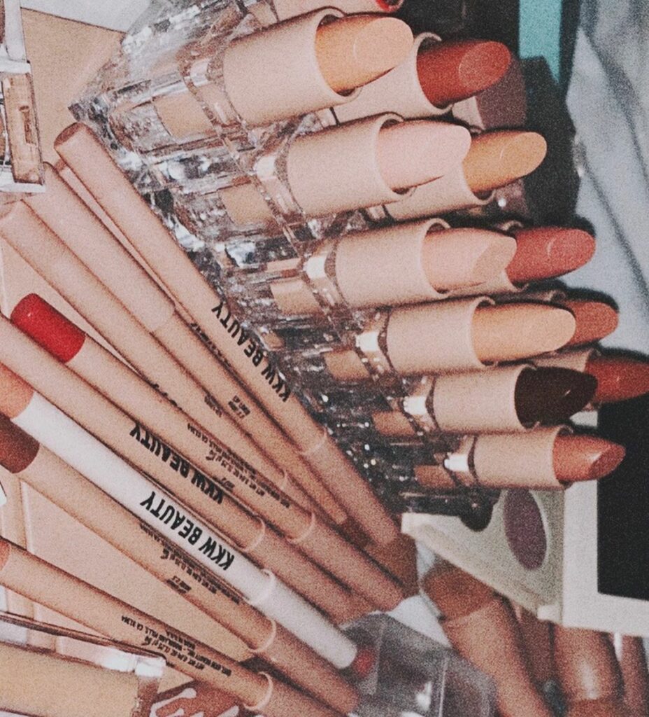 @kkwbeauty...