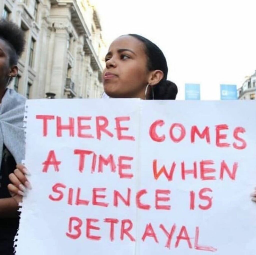 George Floyd was UNARMED and HANDCUFFED when Derek Chauvin had his knee on his n...