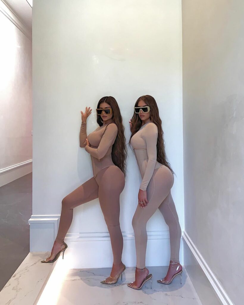 fun fact: we’ve been twinning since we were in middle school. we used to never l...