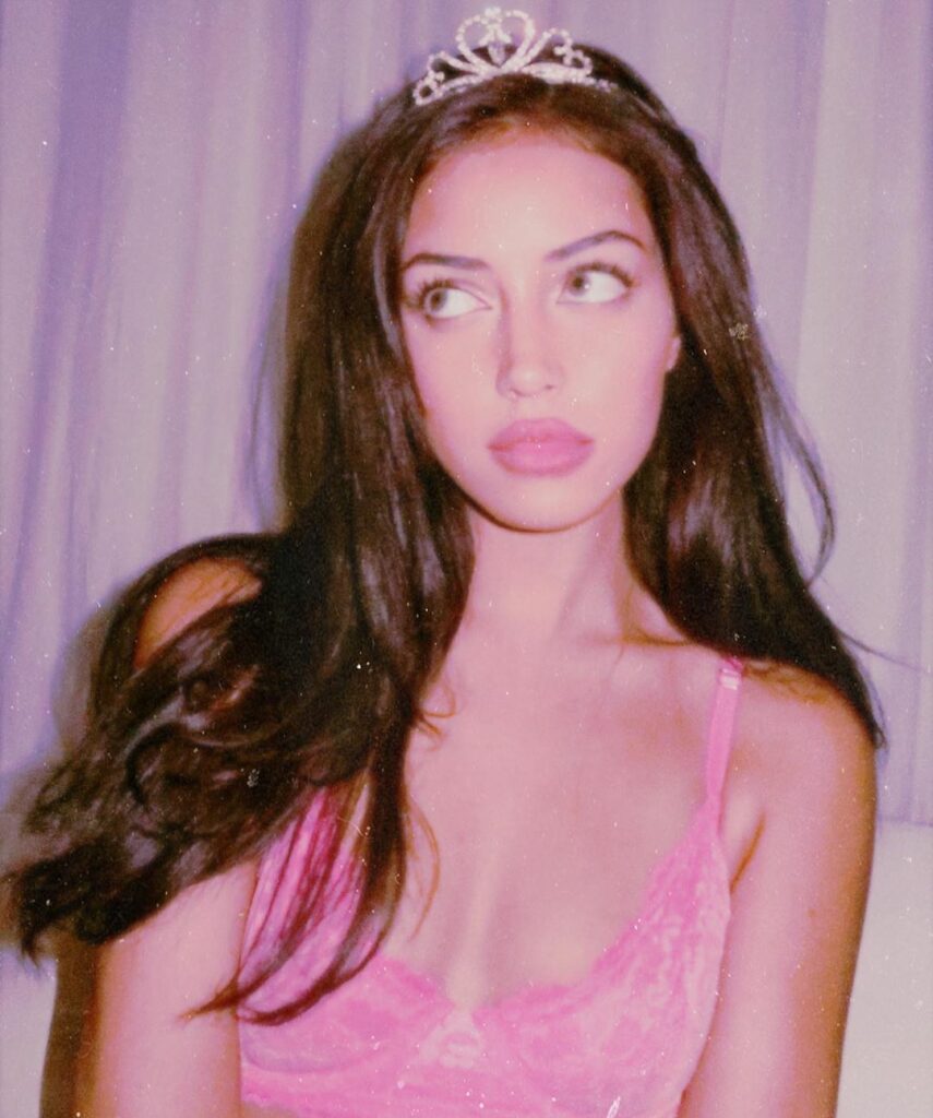 teen idle  @savagexfenty #savagexambassador...