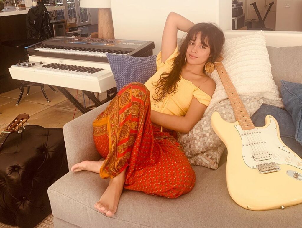 Camila Cabello: sending so much love to everyone. been writing a lot of new music and it’s comi… sending so much love to everyone. been writing a lot of new music and it’s comi...