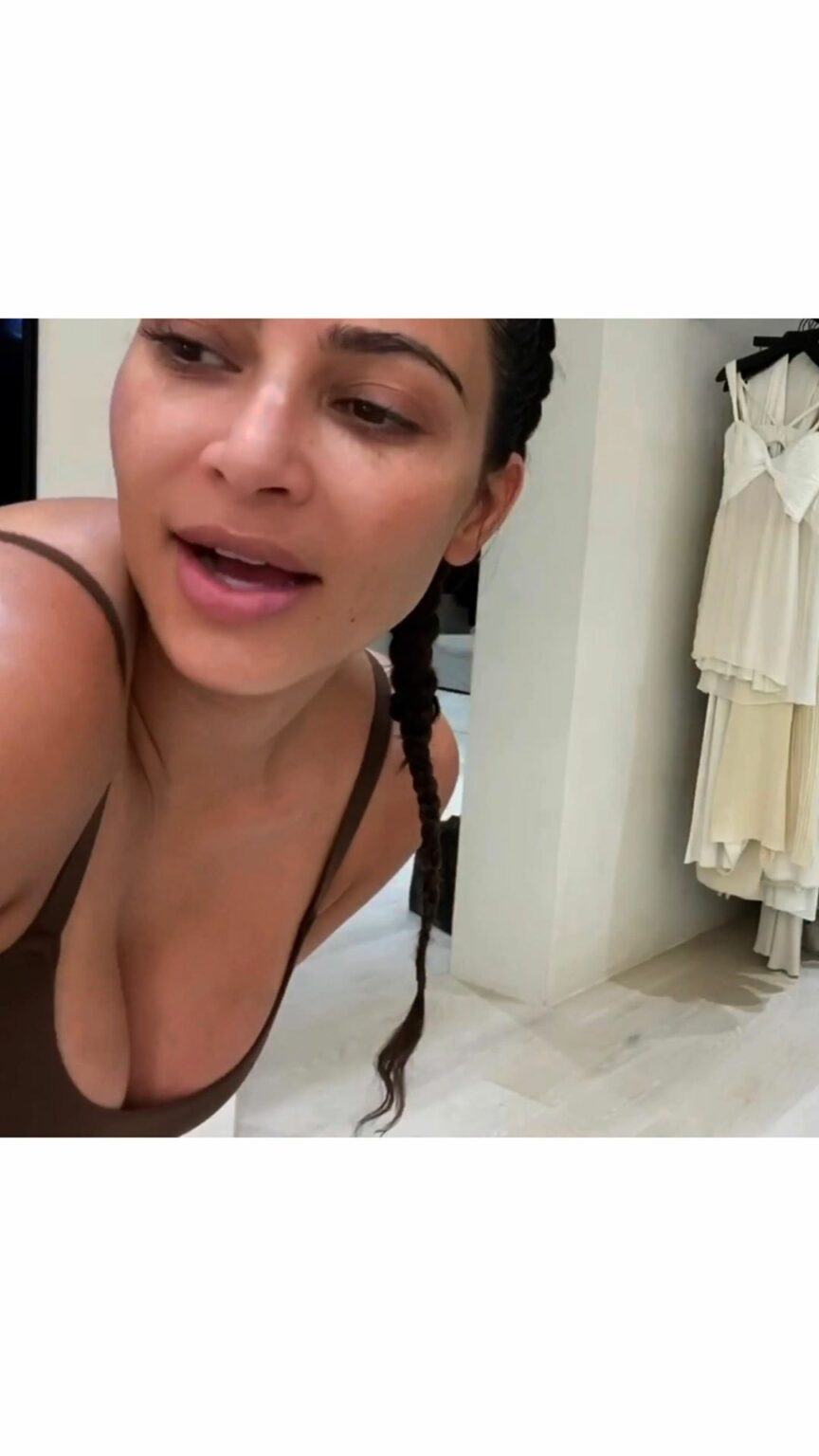 ‪Hey Guys! I’m going to show you how I used our new @kkwbeauty Travel Size Skin ...