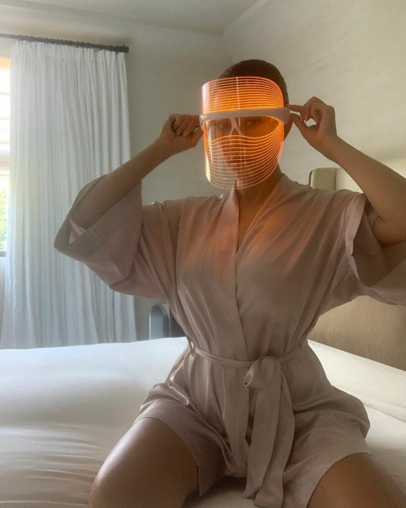 You’ve been asking, and our favorite three-color LED light mask (filled with ski...