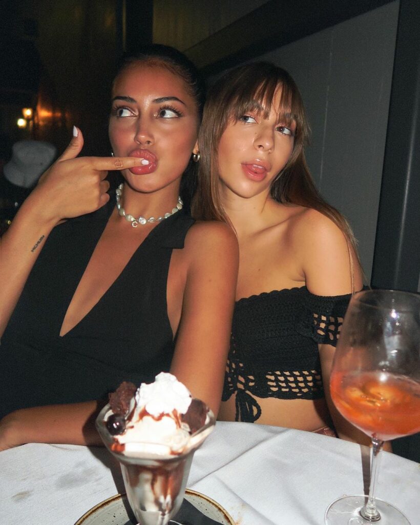 i luv my friends sm  
@revolve tops...