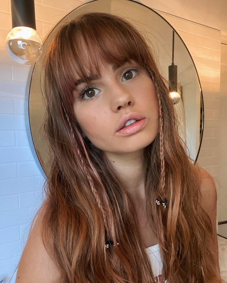 Debby Ryan: you ever stop halfway through mascara for a side-by-side