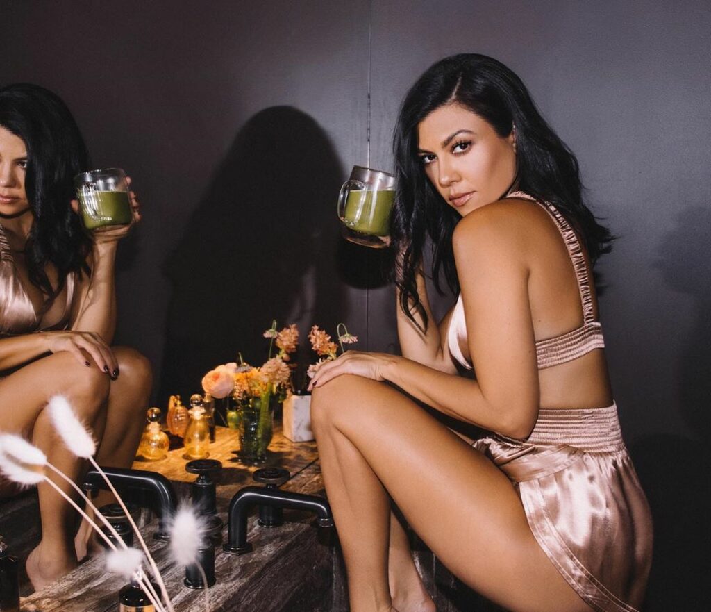 I can’t wait for you to try my favorite matcha. It’s a vibe. 

Poosh x Vital Pro...