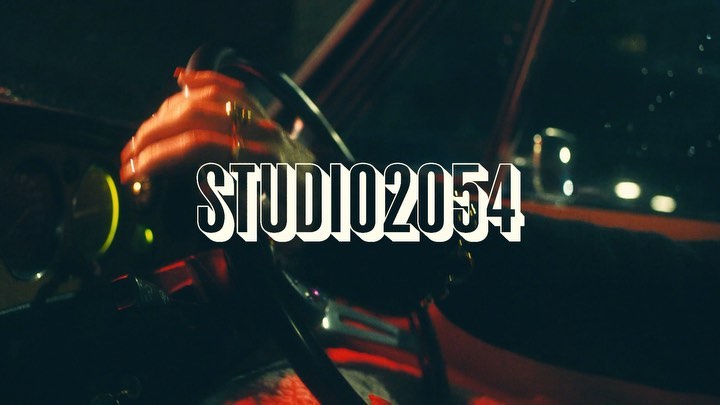 Last chance 2 get your early bird tix TODAY!! dualipa.com/studio2054 @livenowglo...