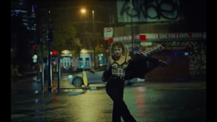 FEVER OUT NOW with my Petiteeee Filouuuu @Angele_vl  loved doing the countdown t...