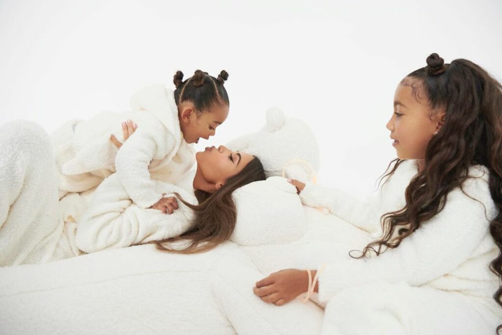 JUST DROPPED: NEW @SKIMS COZY! This year’s most anticipated loungewear drop is n...