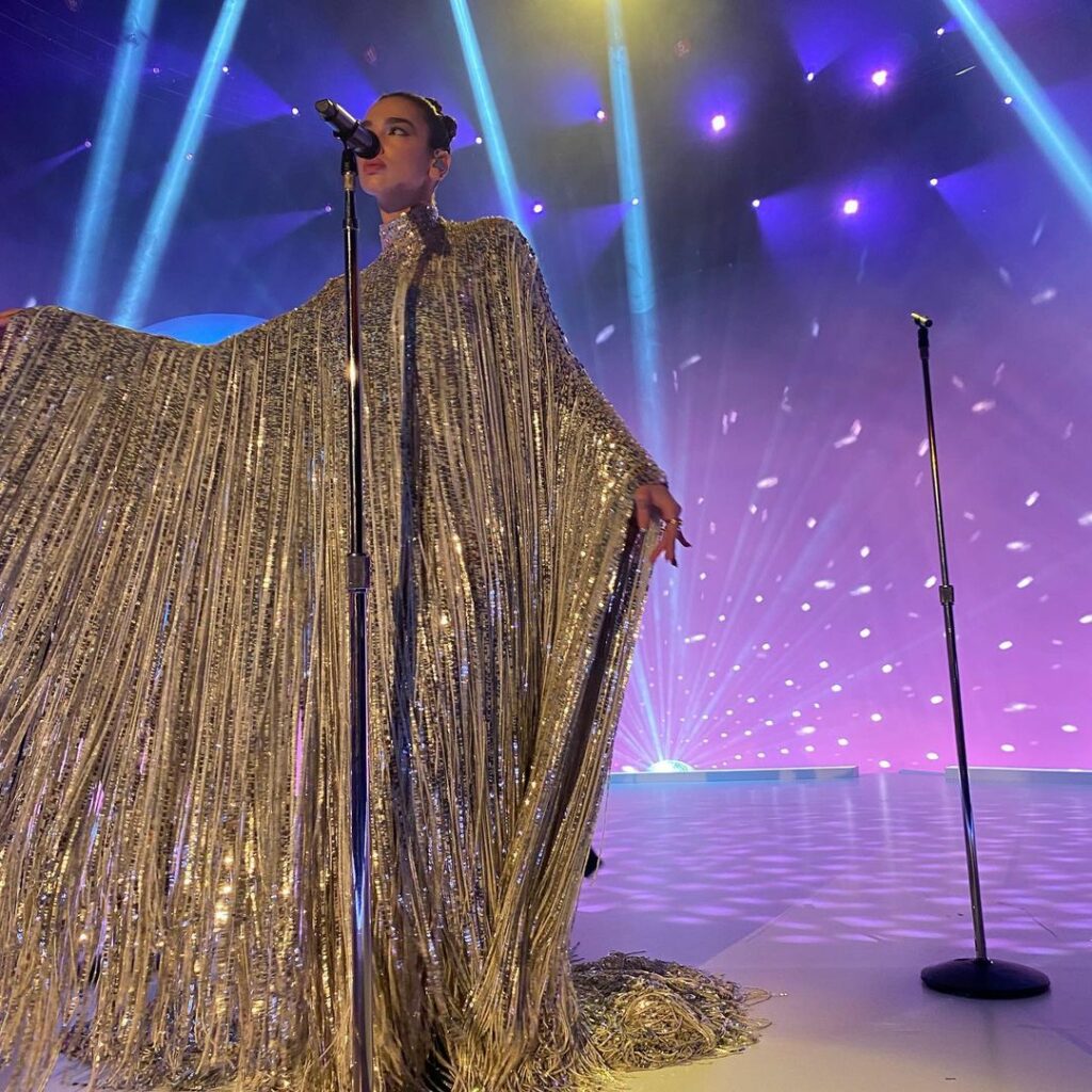 LEVITATING ON GRAHAM NORTON TONIGHT 10:45PM BBC ONE ...