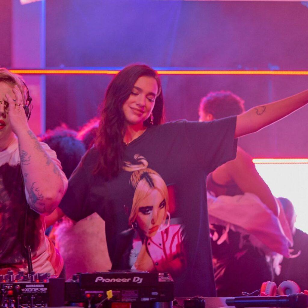 STUDIO2054 is available to you until Sunday midnight PST via the link in my bio ...